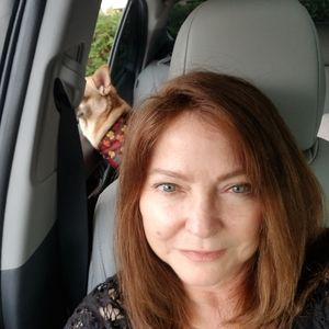 Meet your Posher, Cathy